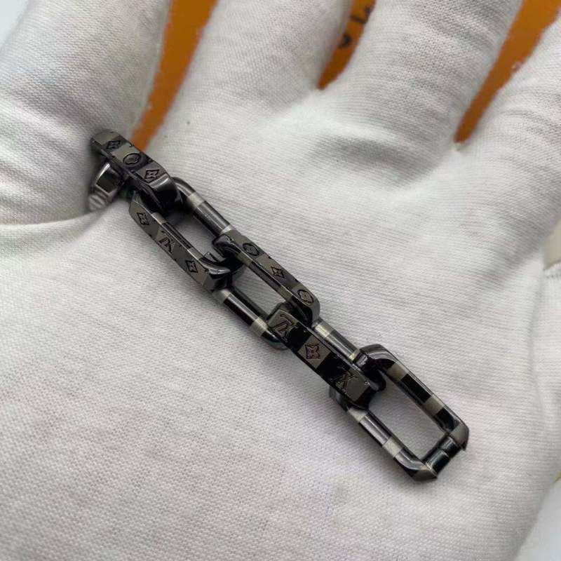 Louis Vuitton Bamboo Chain Bracelet Black Silver view
