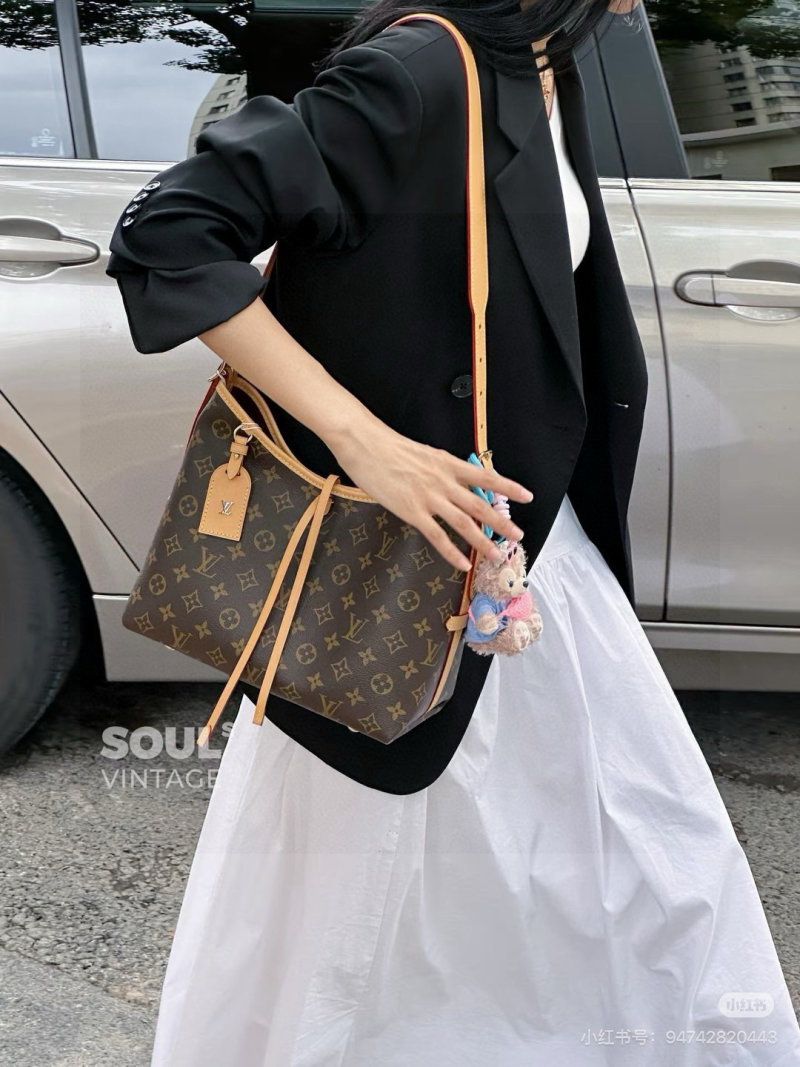 Louis Vuitton Monogram Shoulder Bag Brown view