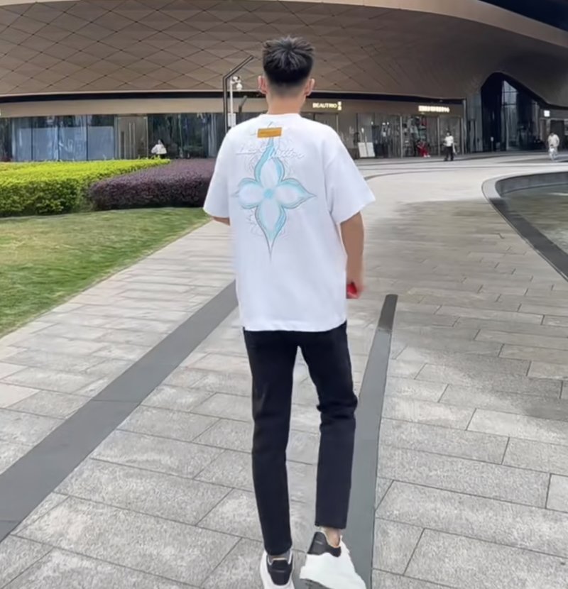 Louis Vuitton LV Monogram White Short Sleeve T-Shirt view