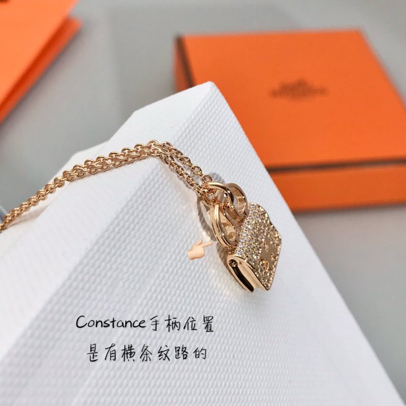 Hermès Constance Bag Pendant Necklace – Diamond Gold view