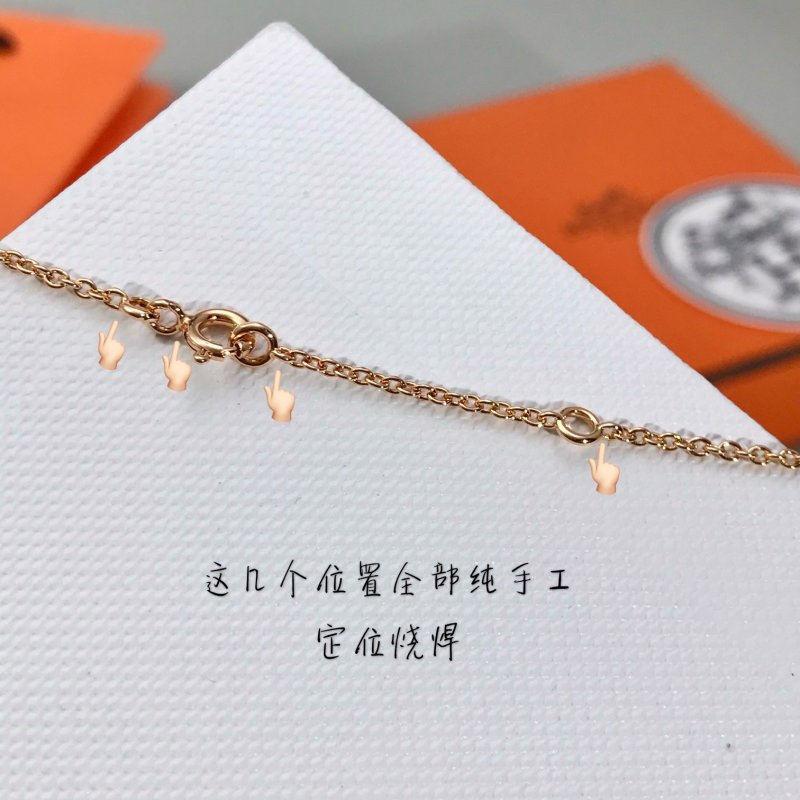 Hermès Constance Bag Pendant Necklace – Diamond Gold view