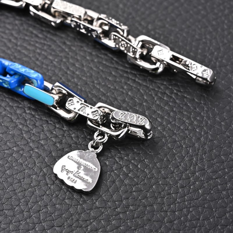 LV Paradise Chain Blue & White Enamel Bracelet view
