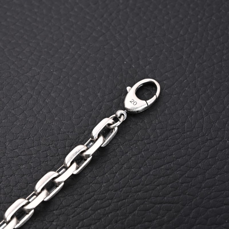 Gucci Interlocking G Chain Bracelet Silver view