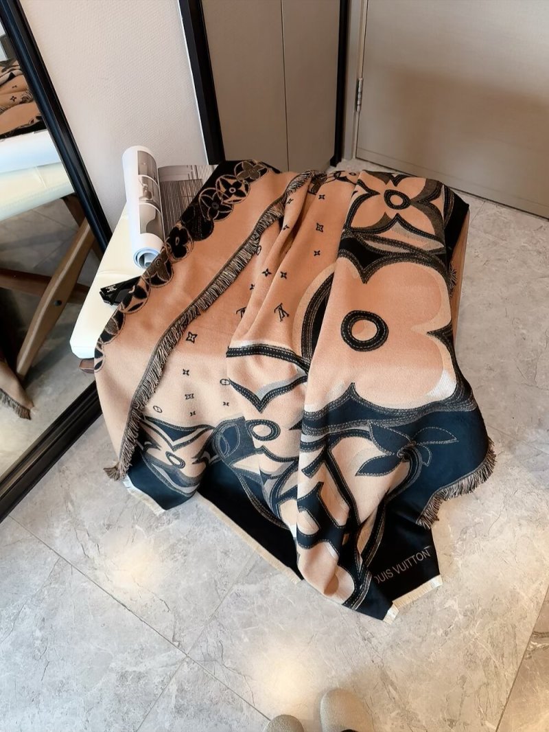 Louis Vuitton Monogram Border Square Scarf Pink 140x140cm view