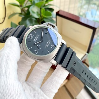 Panerai Luminor Marina Black Dial Automatic Watch view 3