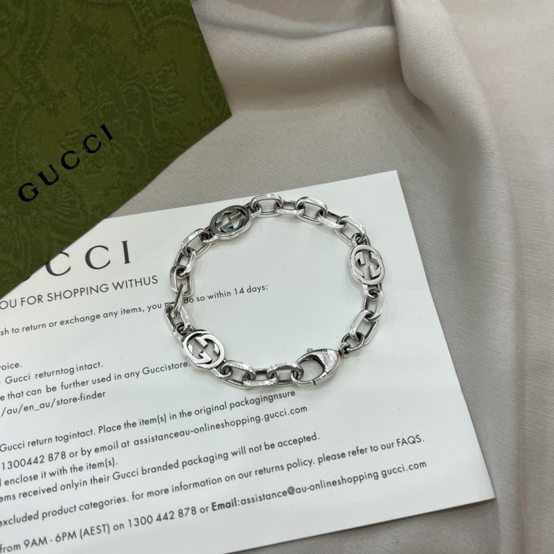 Gucci Double G Interlocking Chain Bracelet Silver view