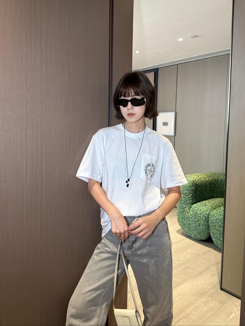 White Graphic Logo Short Sleeve T-Shirt
