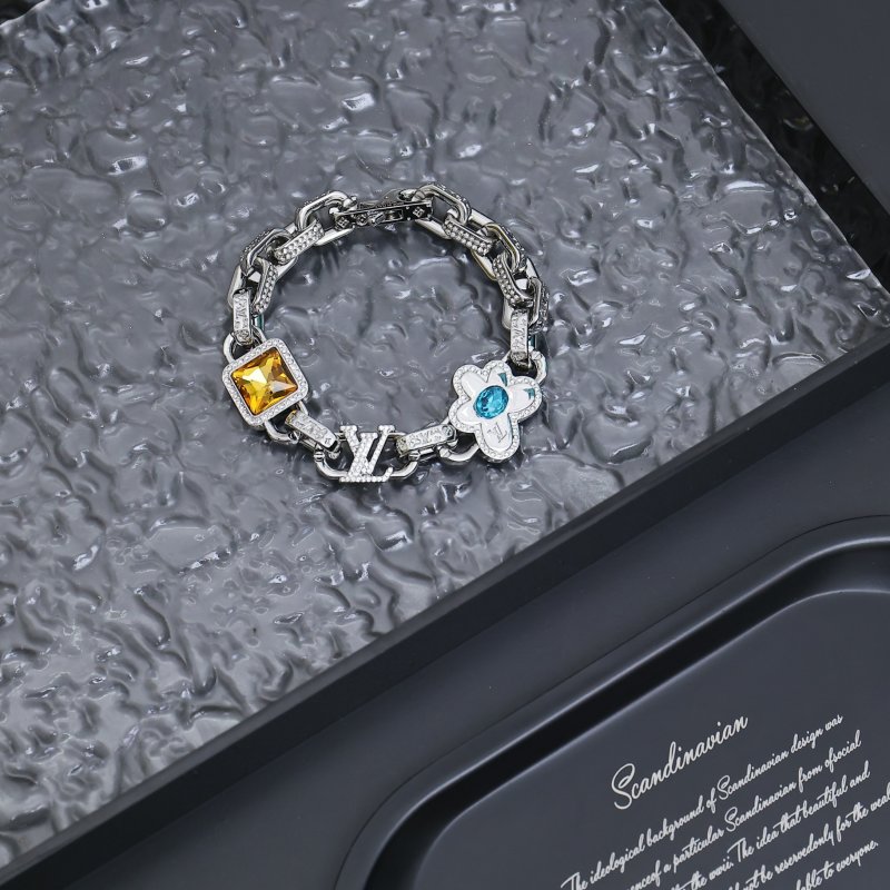 Louis Vuitton Paradise Stone Bracelet Multi-Stone view