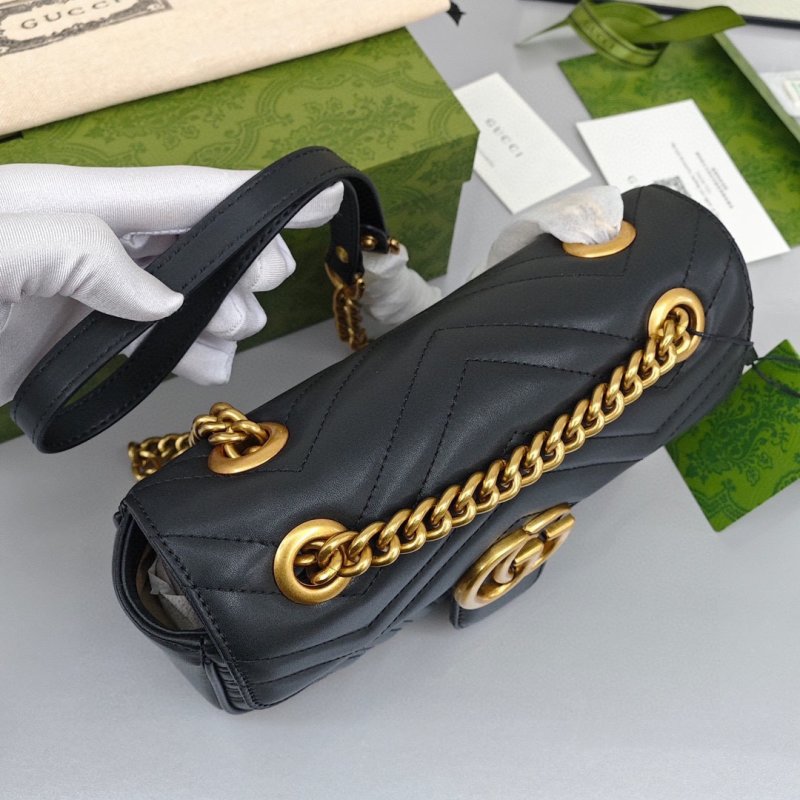 Gucci GG Marmont Black Quilted Shoulder Bag view