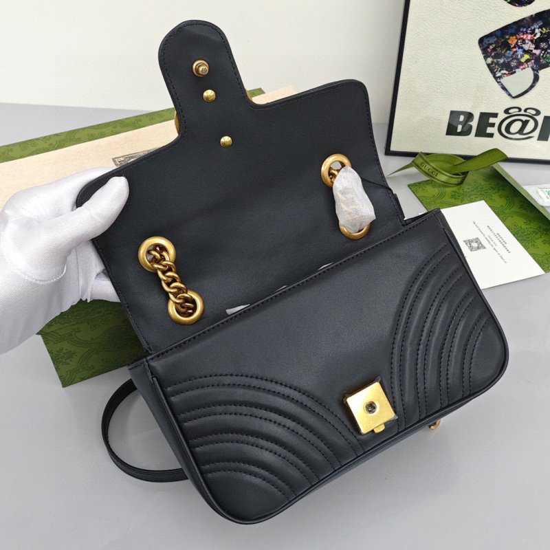 Gucci GG Marmont Black Quilted Shoulder Bag view