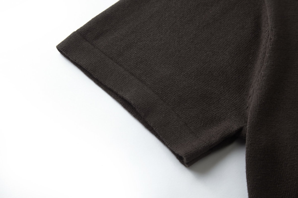 Brown Trunk Graphic Short Sleeve T-Shirt view
