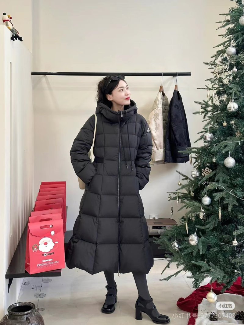 Black Quilted Puffer Down Jacket – Mid-Length Winter Coat