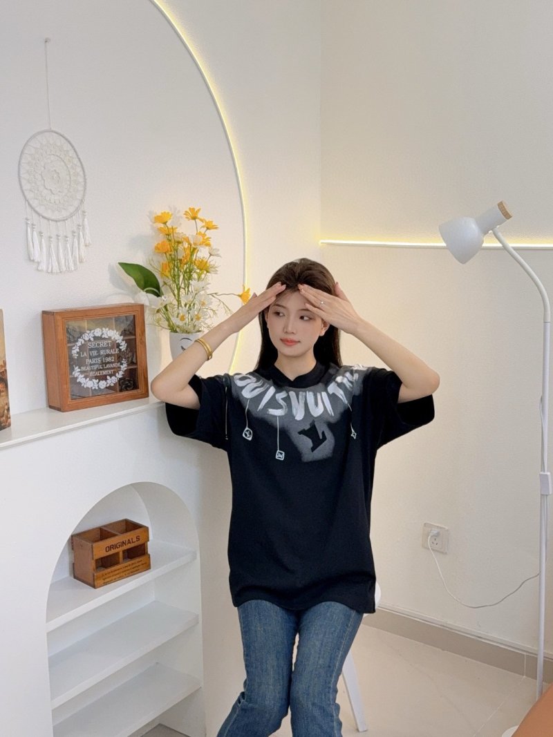 Black Graphic Print Short Sleeve T-Shirt