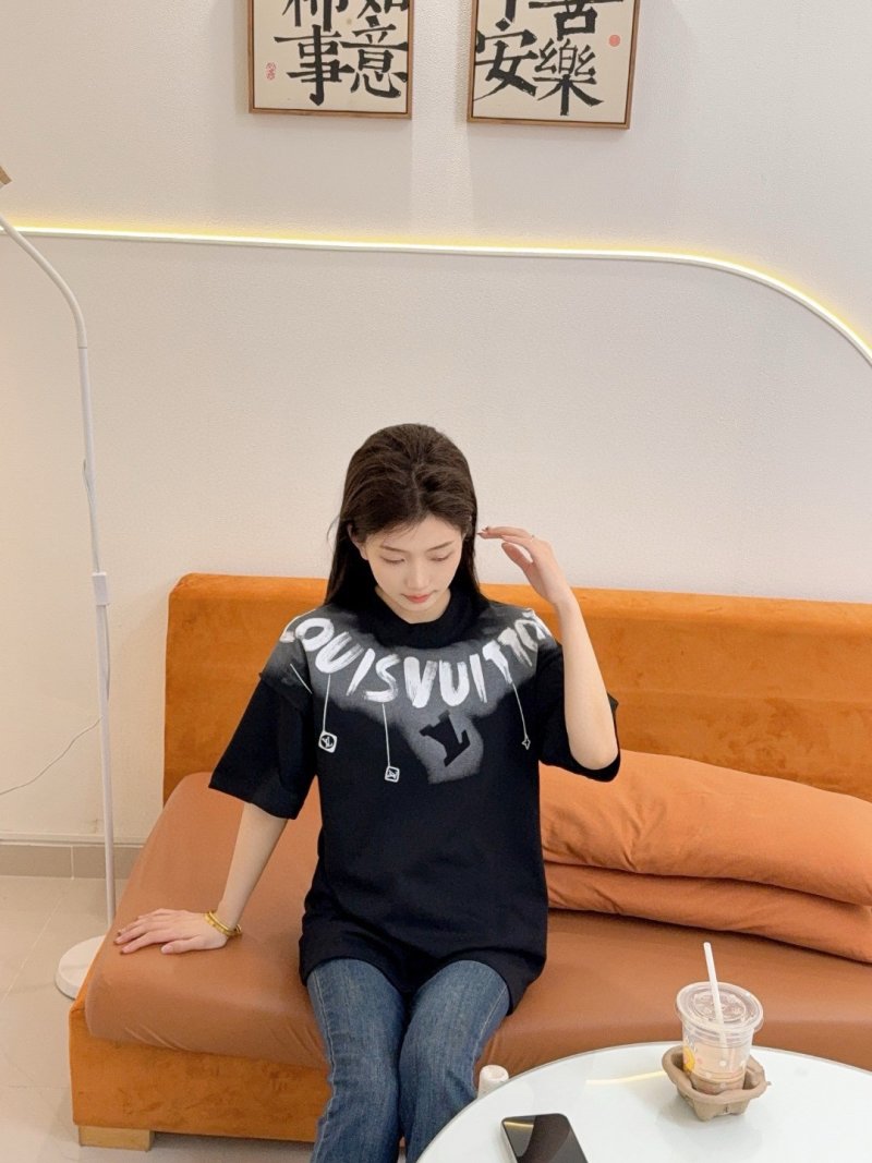 Black Graphic Print Short Sleeve T-Shirt view