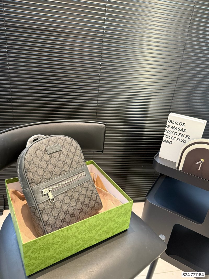 Gucci GG Canvas Backpack Beige view