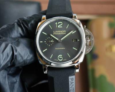 Panerai Luminor Due 42mm Cream Blue Dial Automatic Watch view 6