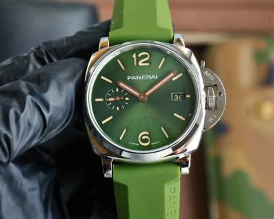 Panerai Luminor Due 42mm Cream Blue Dial Automatic Watch view 7