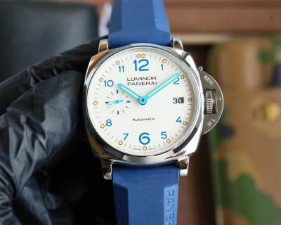 Panerai Luminor Due 42mm Cream Blue Dial Automatic Watch view 9