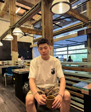 Stüssy 8-Ball White T-Shirt view 3