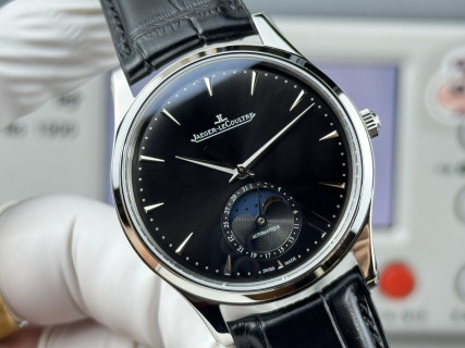 Jaeger-LeCoultre Master Moon Phase Black Dial Watch view 4