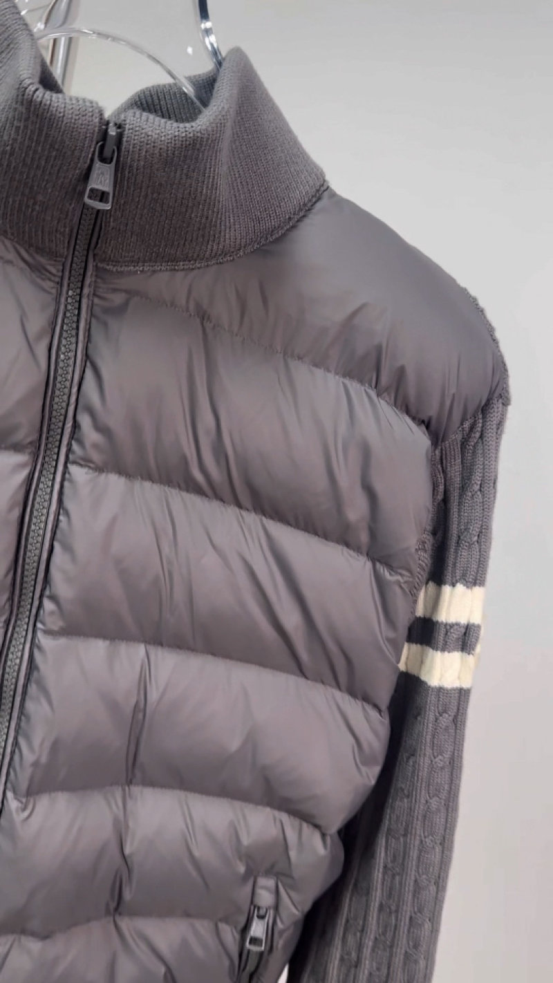 Grey Ribbed Collar Down Puffer Jacket with Stripe Trim