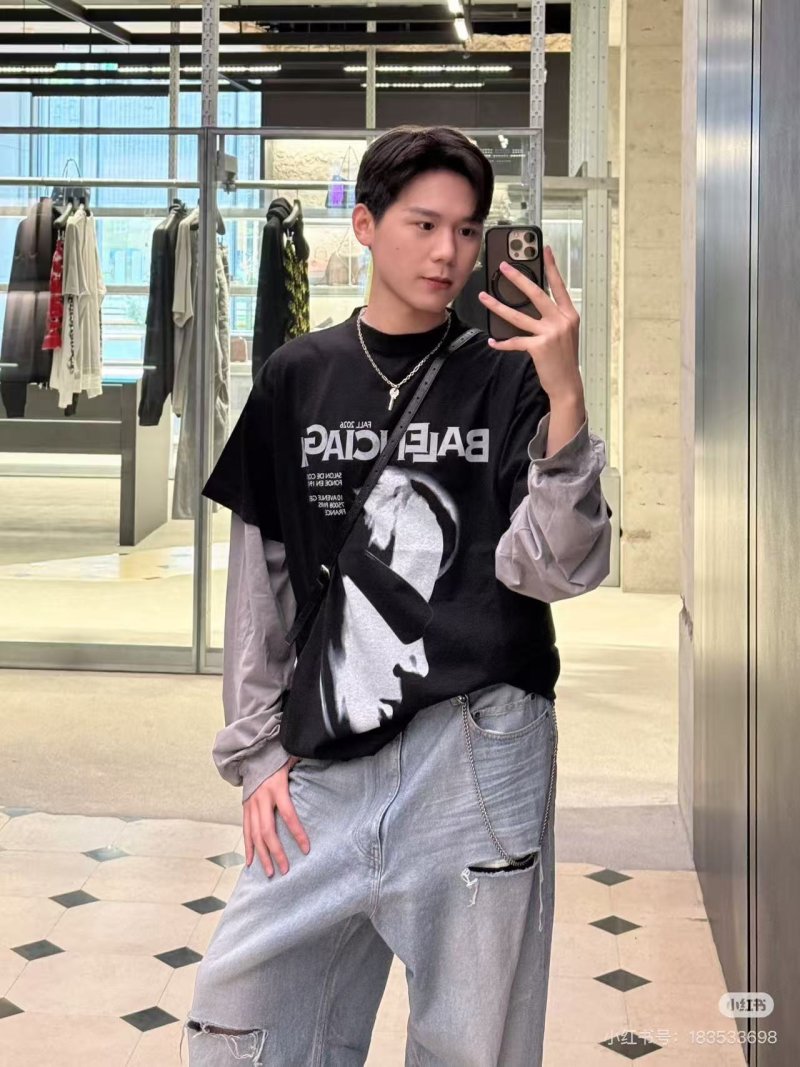 Balenciaga Black Graphic Logo T-Shirt view