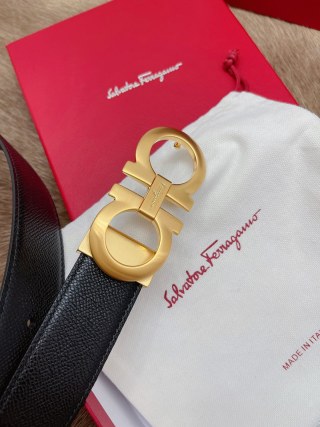 Salvatore Ferragamo Gancini Black Leather Belt Gold view 4