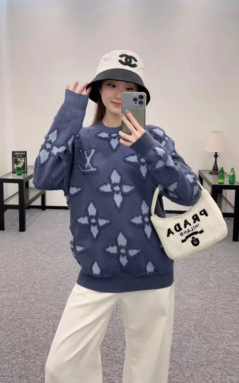 Louis Vuitton Monogram Knit Sweater Navy Blue view