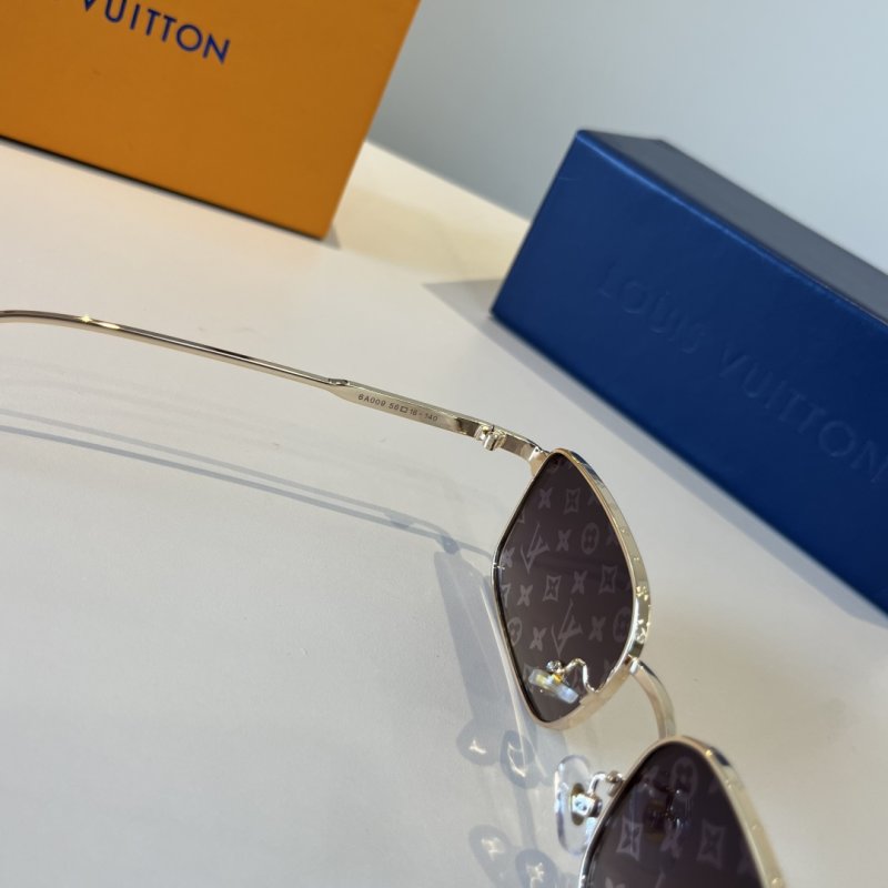 Louis Vuitton Monogram Square Sunglasses Gold Frame view