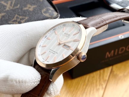 Mido Commander Automatic Chronometer Two-Tone Watch 40mm view 7