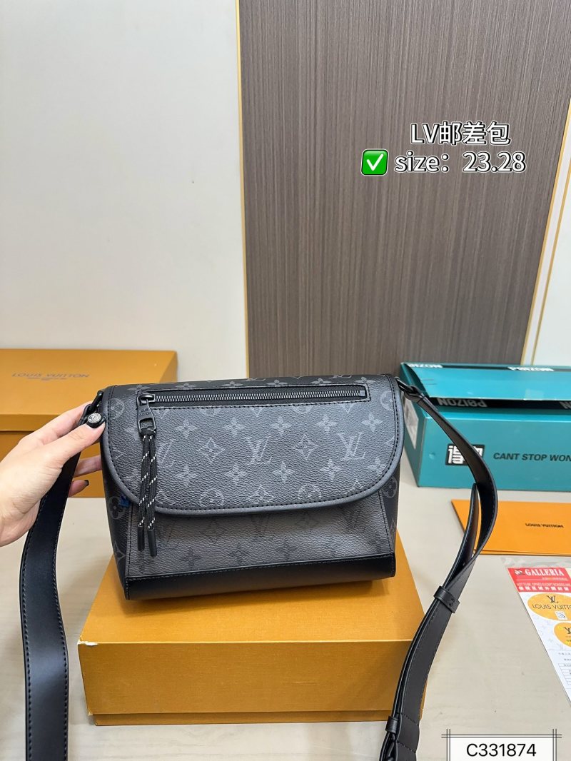 Louis Vuitton Monogram Messenger Bag Black