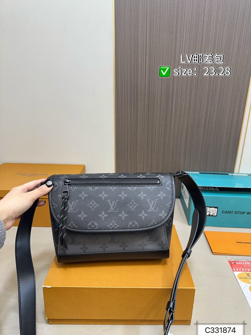 Louis Vuitton Monogram Messenger Bag Black view