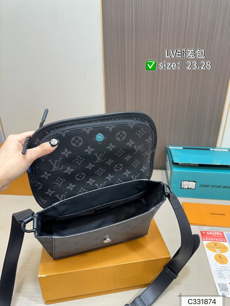 Louis Vuitton Monogram Messenger Bag Black view