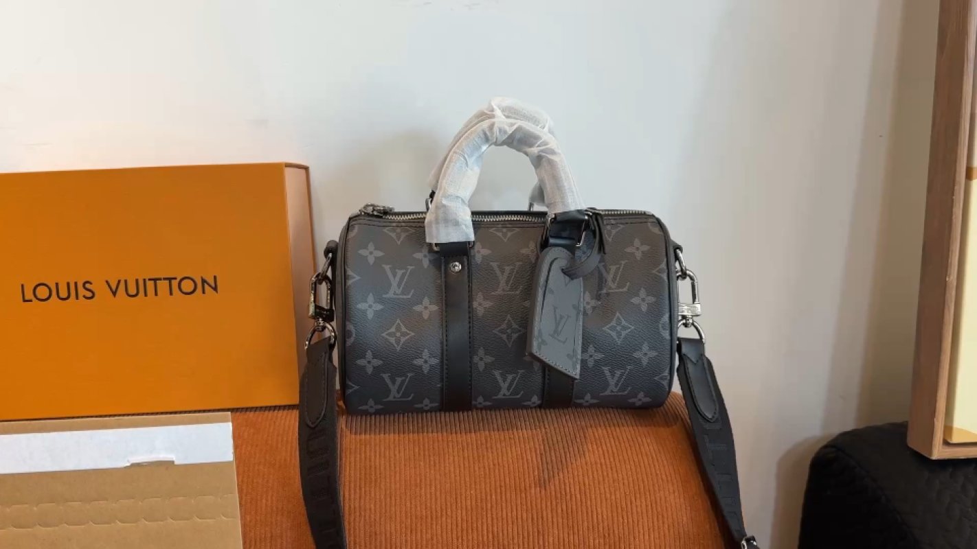 Louis Vuitton Monogram Canvas Keepall Bandouliere Travel Bag Black