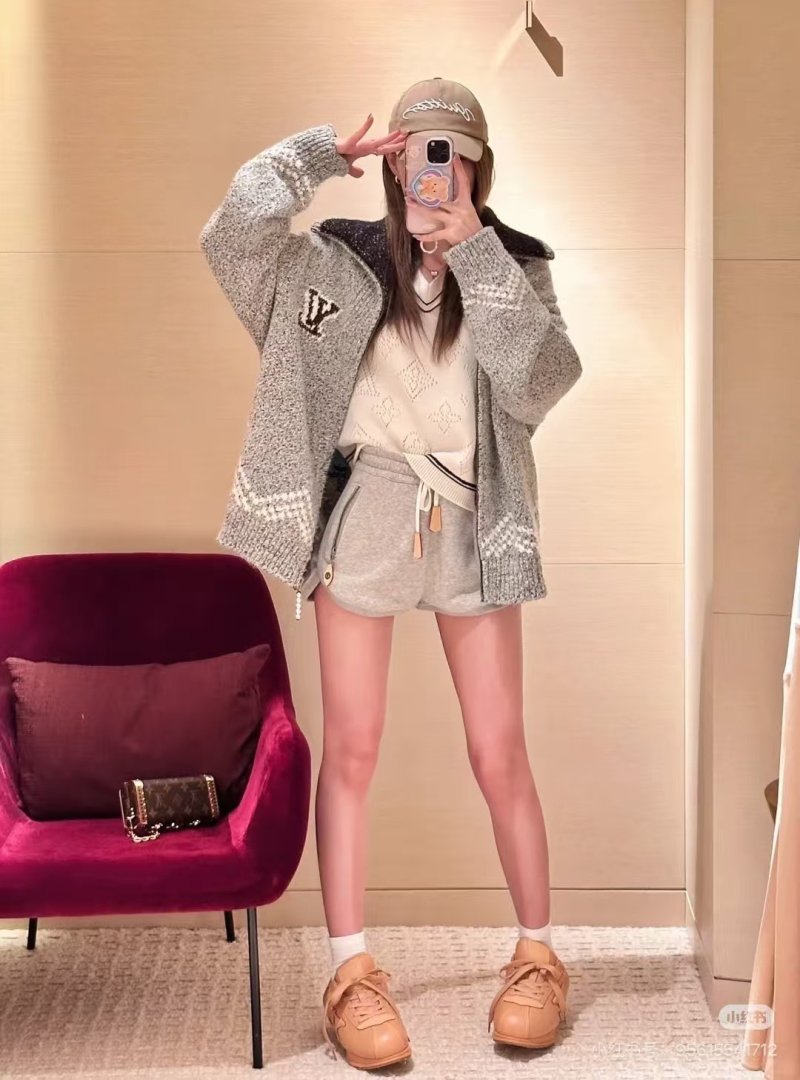 Louis Vuitton Grey Knit Zip Cardigan Jacket view