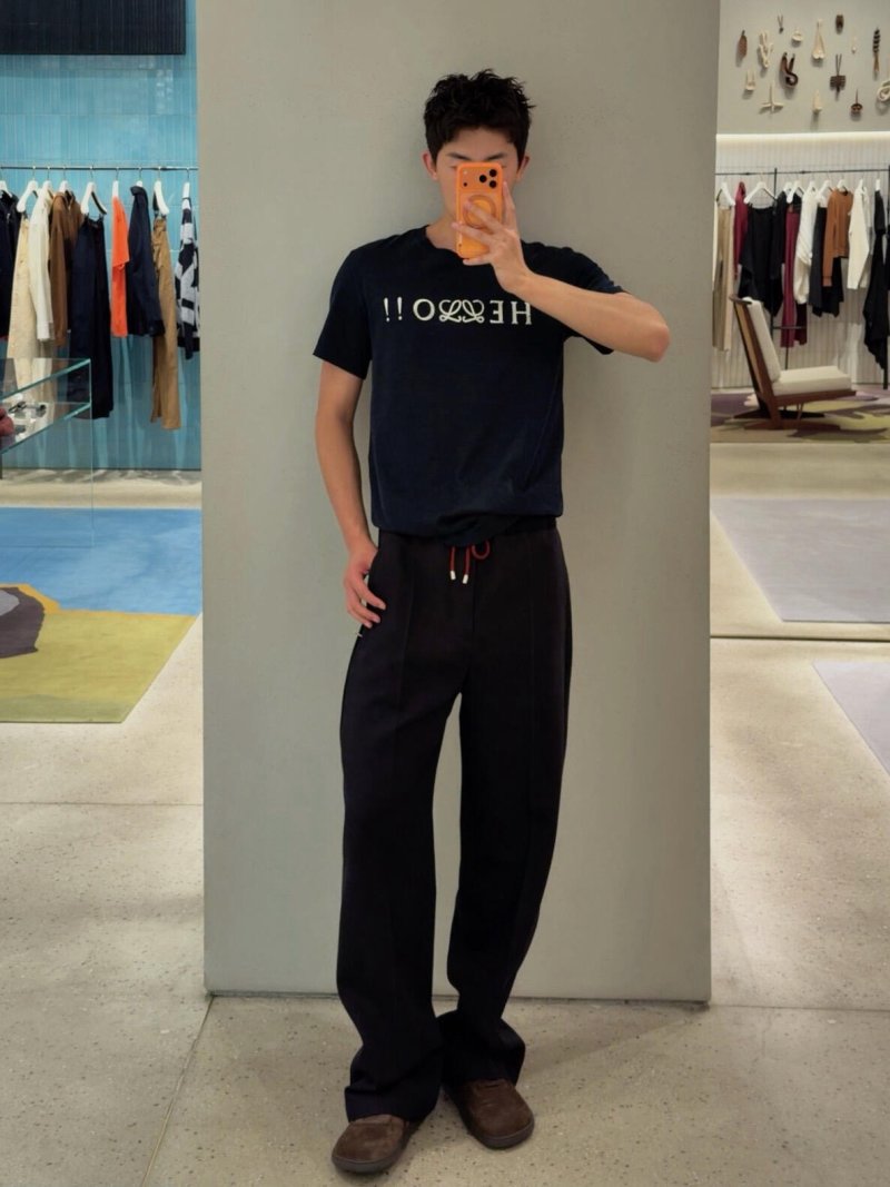 Hermes Black Logo Print Short Sleeve T-Shirt view