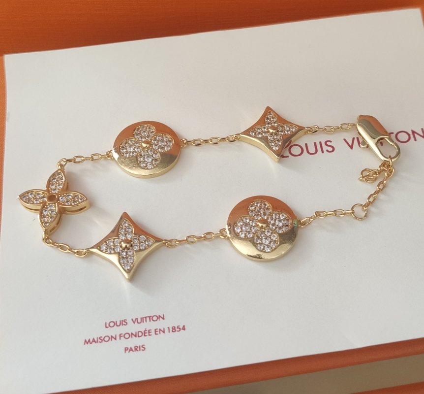 Louis Vuitton Star Flower Crystal Gold Bracelet view