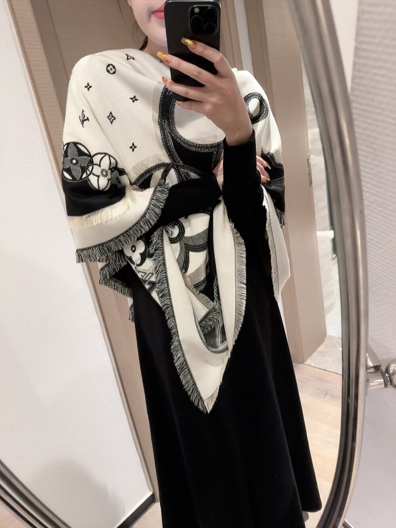 Louis Vuitton Monogram Border Square Scarf Cream & Black 140cm