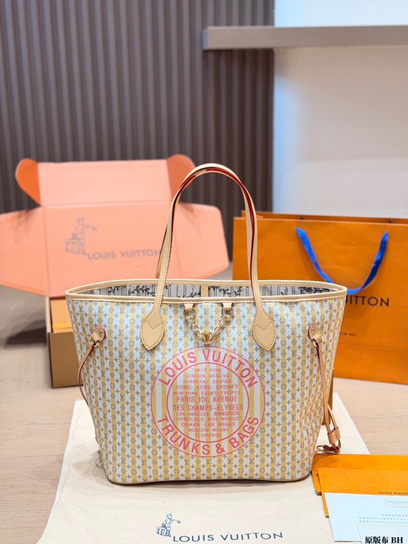 Louis Vuitton Neverfull MM Monogram Canvas Tote Bag view