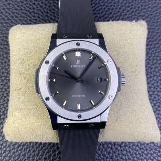 Hublot Classic Fusion 42mm Black Dial Automatic Watch