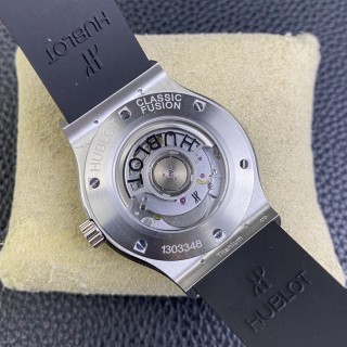 Hublot Classic Fusion 42mm Black Dial Automatic Watch view 7