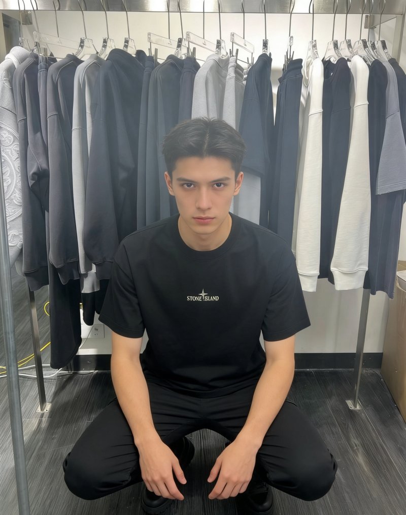 Stone Island Compass Circle Grey T-Shirt view