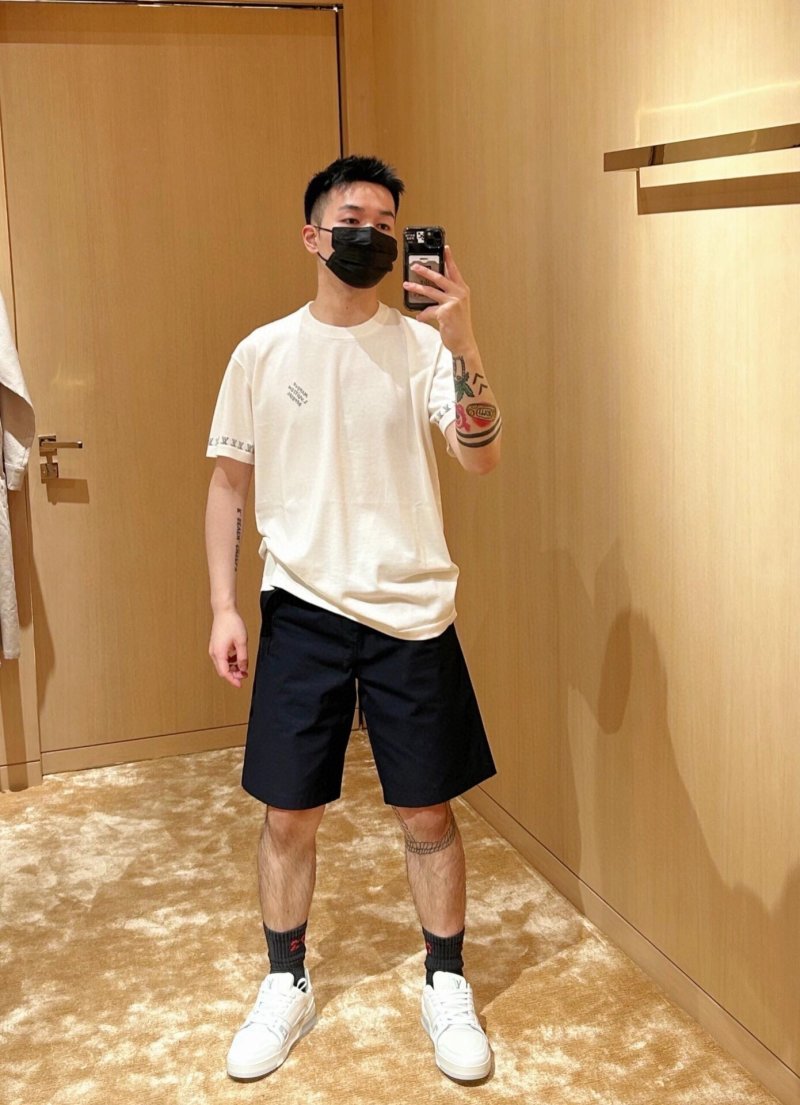 Louis Vuitton Cream Logo T-Shirt with Sleeve Tape view