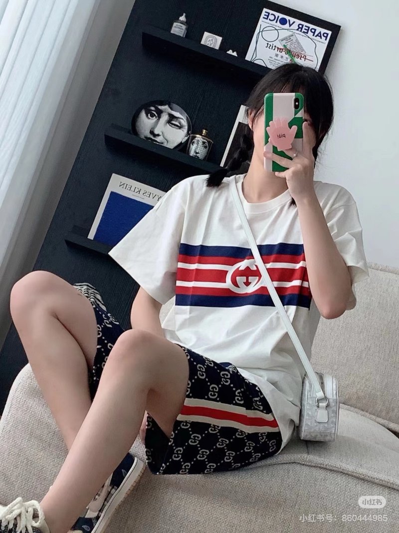 Gucci Web Stripe Logo T-Shirt White view