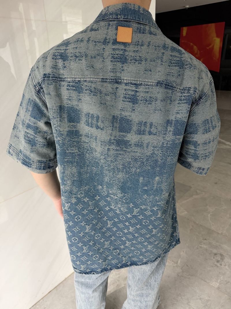 Louis Vuitton Monogram Denim Short-Sleeve Shirt Blue view