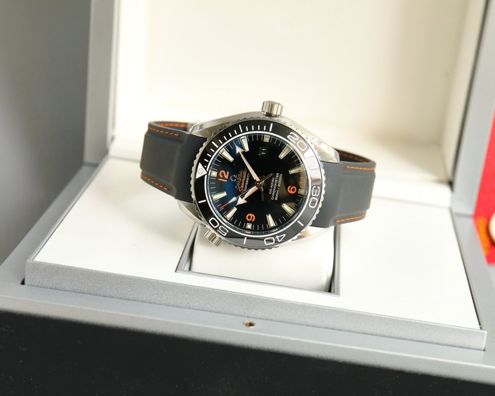 Omega Seamaster Planet Ocean 600M Dive Watch Black view