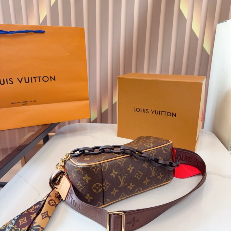 Louis Vuitton Monogram Canvas Shoulder Bag with Chain Strap view