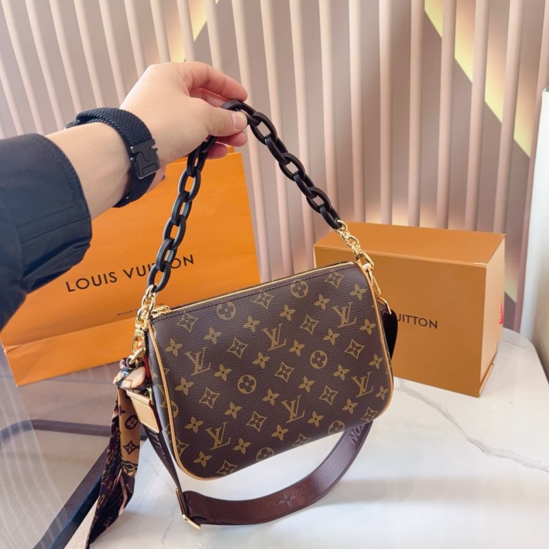 Louis Vuitton Monogram Canvas Shoulder Bag with Chain Strap view