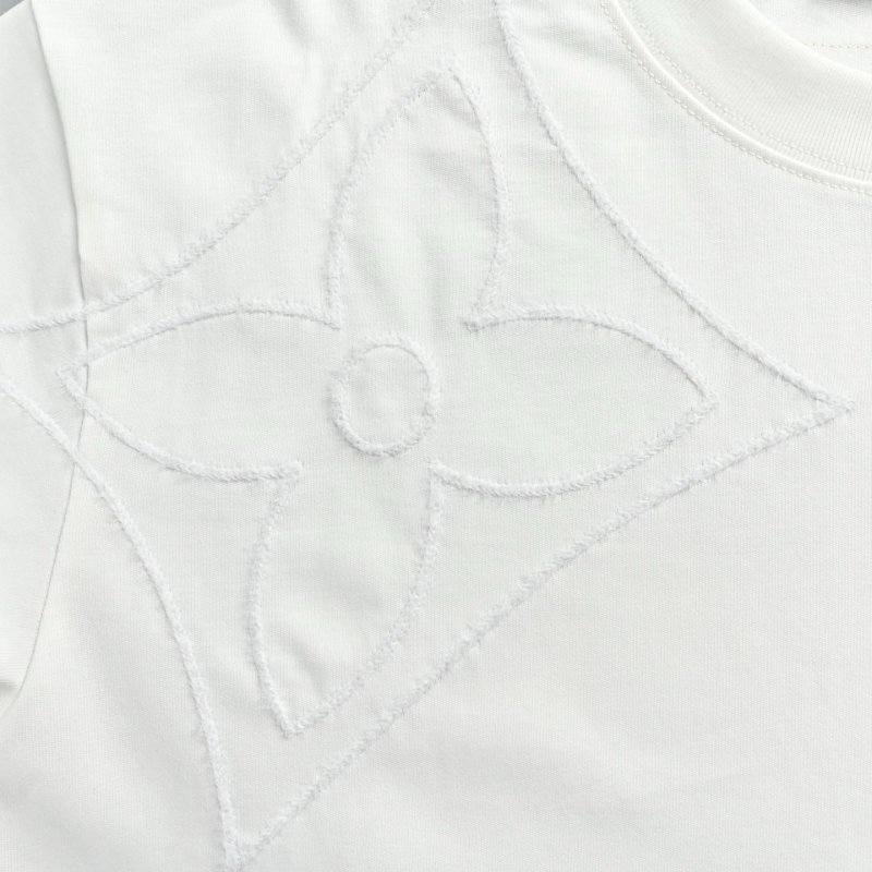 Minimalist White Graphic T-Shirt with Embroidered Logo view
