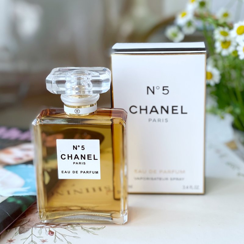 Chanel No.5 Eau de Parfum 100ml view